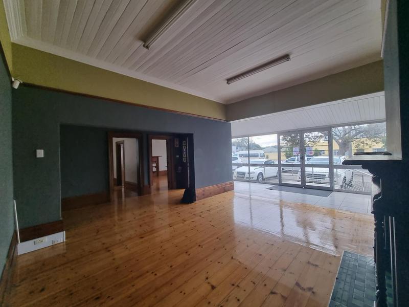 To Let commercial Property for Rent in Mill Park Eastern Cape